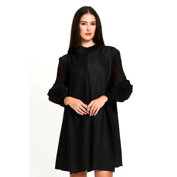 Ruffle Sleeve Plissé Detail Dress in Black