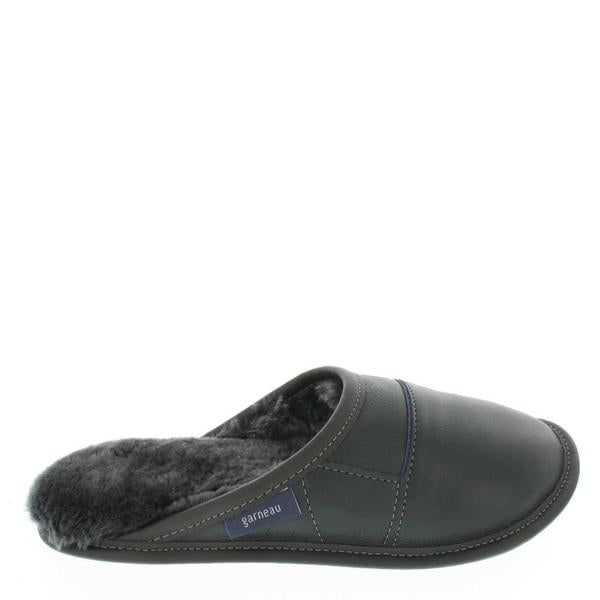 Woman's Two-Tone All-Purpose Leather Mule Slippers - Black