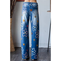 Denim Jeans w/Multicolour Embroidered Flowers